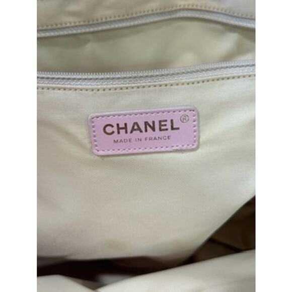 Chanel Travel Ligne Tote* Pink Tote*Rare Color*Very good condition*Hologram*COA - Picture 6 of 13